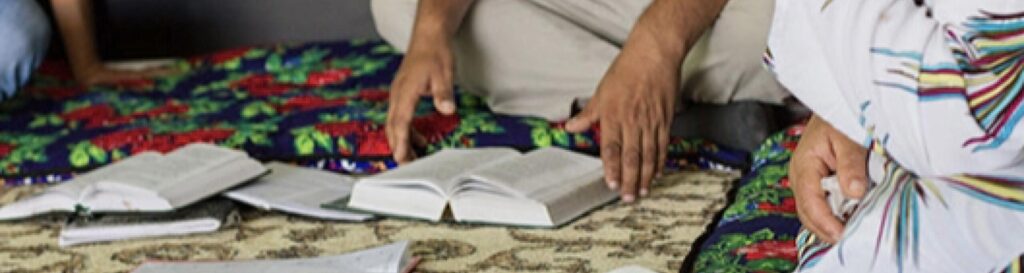Curso bíblico sob medida para cristãos em regiões de difícil acesso